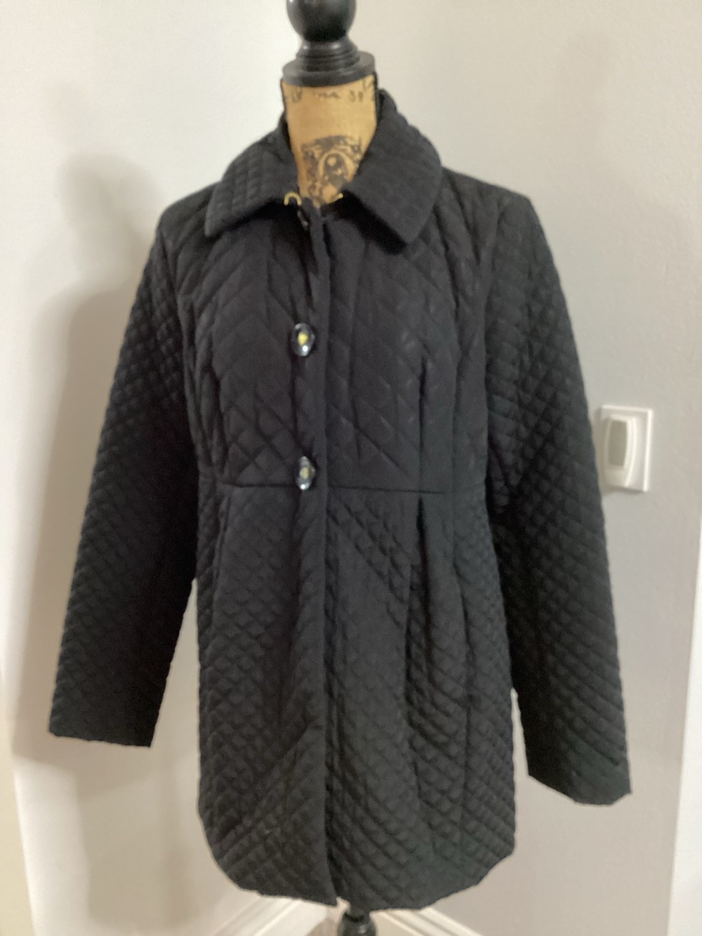 🖤 Betsey Johnson Quilted Button-Front Coat w/ Hot Pink Lace Lining 🖤 Y2K